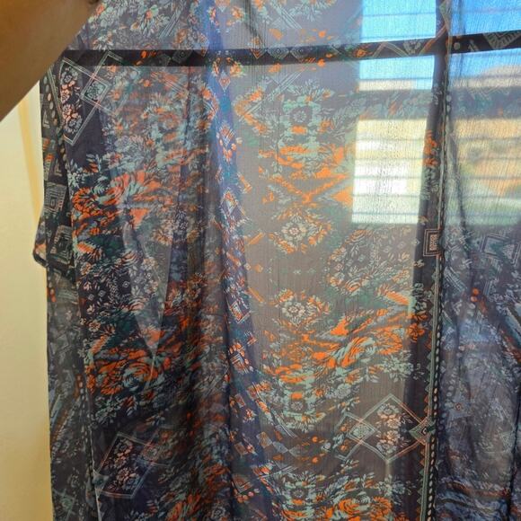 Wild Pearl Bohemian Lightweight Sheer Kimono in One Size - Picture 7 of 7